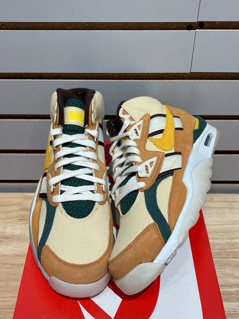 Nike Air Trainer SC High Outdoor Sz 10.5