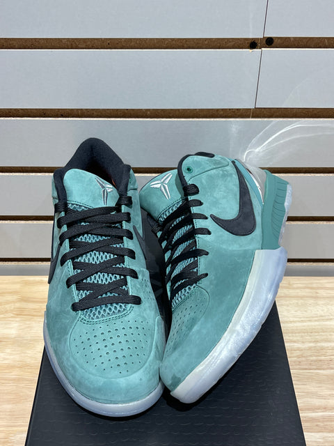 Nike Kobe 4 Protro Girl Dad Sz 9.5