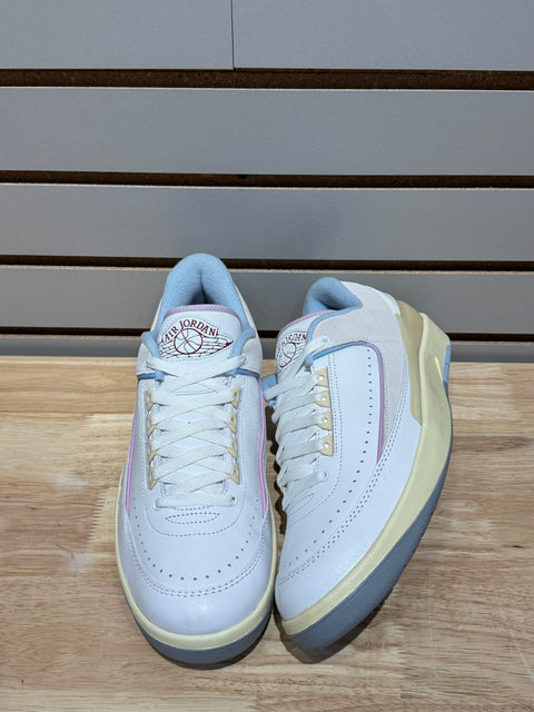 Jordan 2 Retro Low Look, Up in the Air (Women's)
