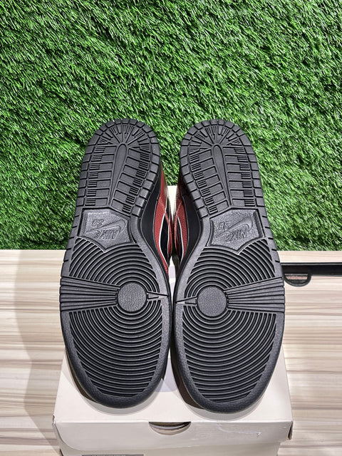 Nike SB Dunk Low Limosine Skateboards Sz 12M