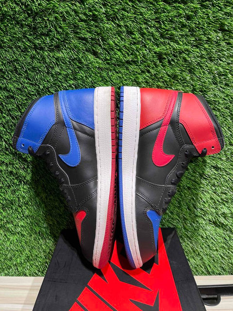 Jordan 1 Retro Top 3 (GS) Sz 7Y