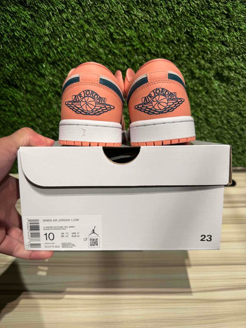 Jordan 1 Low Light Madder Root (Women's) Sz 10W/8.5M