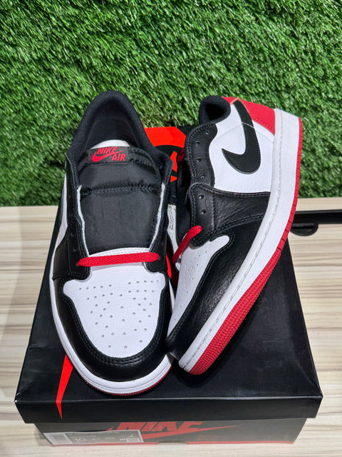 Jordan 1 Retro Low OG Black Toe (2023) Sz 10