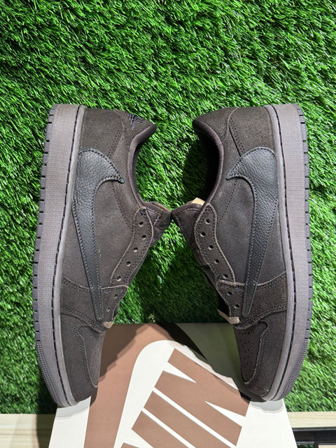 Jordan 1 Retro Low OG SP Travis Scott Velvet Brown Sz 9M