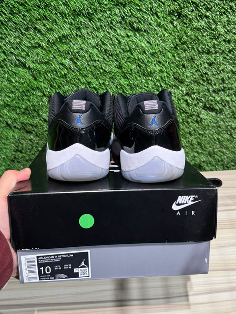 Jordan 11 Retro Low Space Jam Sz 10M