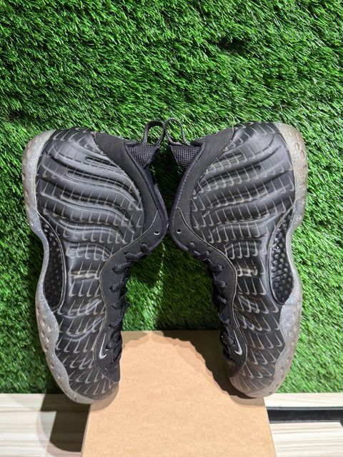 Nike Air Foamposite One All-Over Swoosh Black Sz 8.5