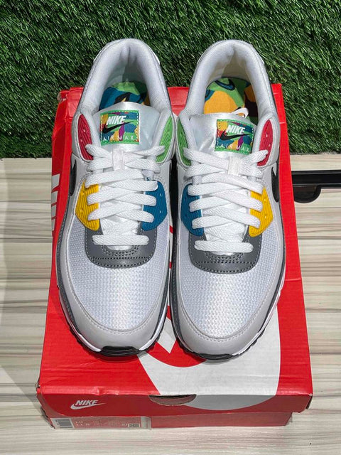 Nike Air Max 90 Essential Peace, Love, Swoosh Sz 10M