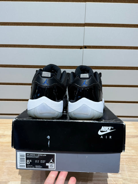 Jordan 11 Retro Low Space Jam Sz 8.5