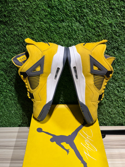 Jordan 4 Retro Lightning (2021) Sz 10M