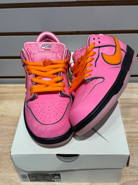 Nike SB Dunk Low The Powerpuff Girls Blossom Sz 7