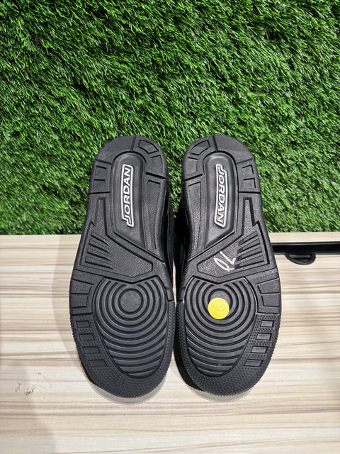 Jordan 3 Retro Black Cat (2025) (GS) Sz 7Y