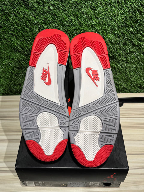 Jordan 4 Retro Bred (2019) Sz 12