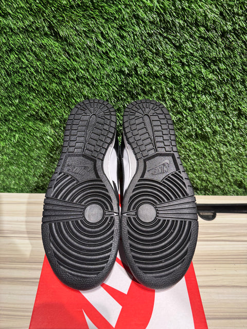 Nike Dunk Low Retro White Black Panda Sz 8