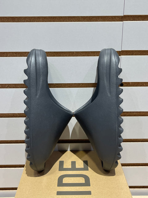 adidas Yeezy Slide Onyx Sz 9