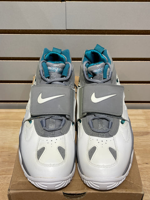 Nike Air Diamond Turf 2 Grey Green White Sz 9