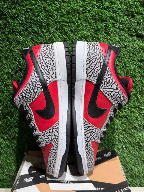 Nike SB Dunk Low Supreme Red Cement (2012) Sz 9.5M,.