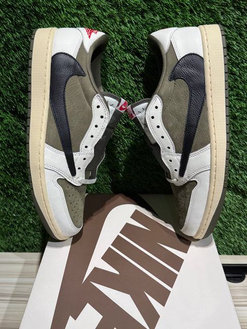 Jordan 1 Retro Low OG SP Travis Scott Medium Olive Sz 10M