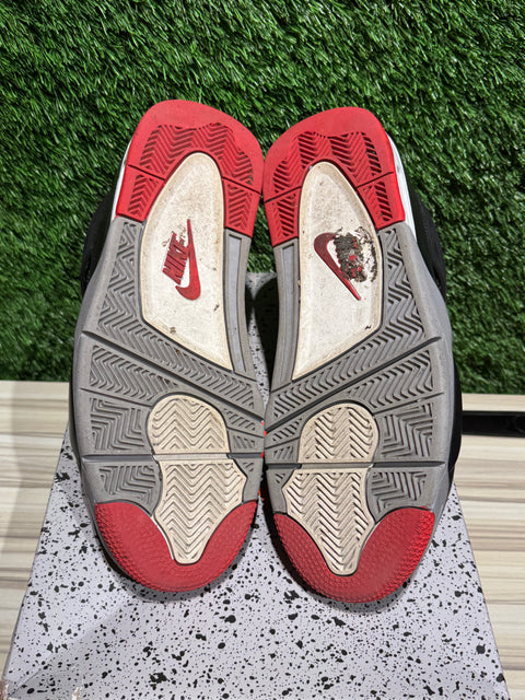 Jordan 4 Retro Bred Reimagined Sz 9M