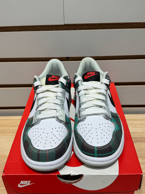 Nike Dunk Low Tartan Plaid (GS) Sz 3.5Y