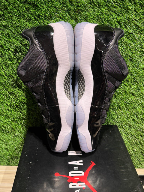 Jordan 11 Retro Low Space Jam Sz 10M