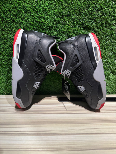 Jordan 4 Retro Bred Reimagined Sz 10M