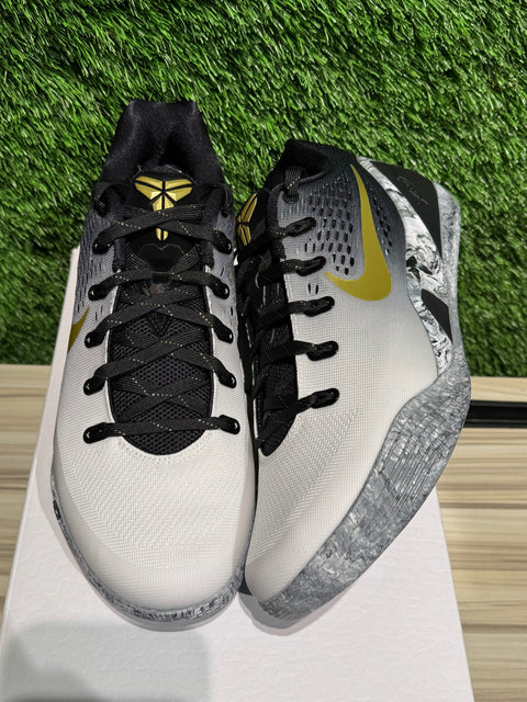Nike Kobe 9 EM Low Protro Mambacita Sz 10.5