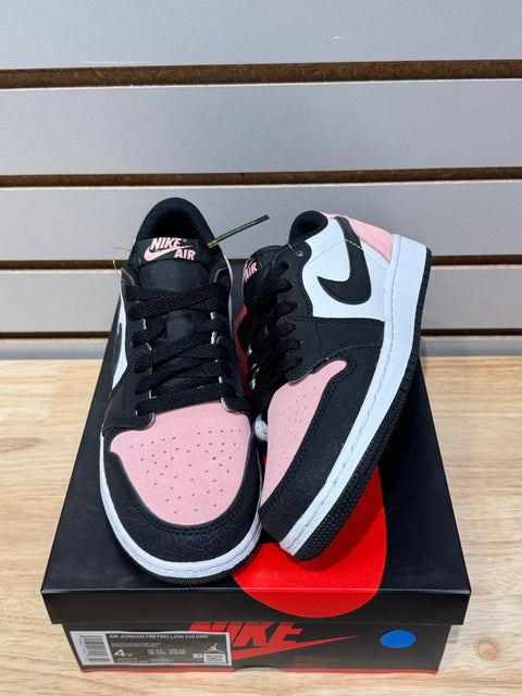Jordan 1 Low OG Bleached Coral (GS) Sz 4Y