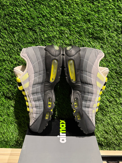 Nike Air Max 95 OG Neon (2020) Sz. 5.5M/7W