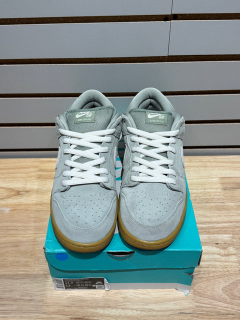 Nike SB Dunk Low Island Green Gum Sz 11.5M