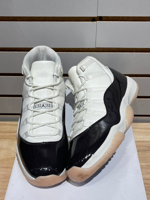 Jordan 11 Retro Neapolitan (Women's) Sz 10.5M