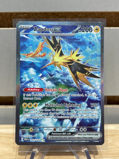 Zapdos ex 2023 Pokémon Scarlet & Violet 151 Special Illustration Rare 151/202