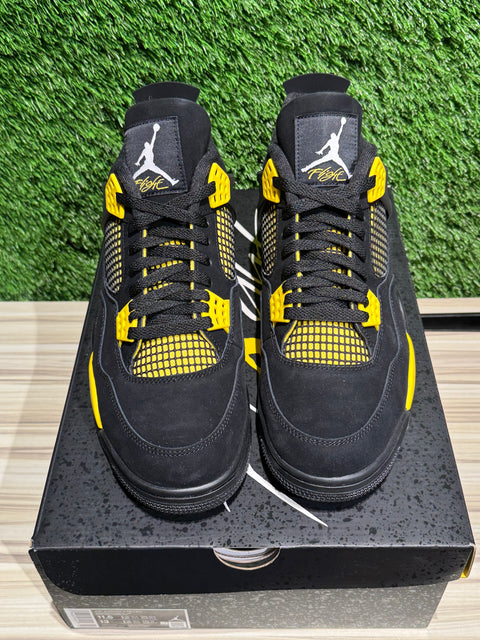 Jordan 4 Retro Thunder (2023) Sz 11.5M