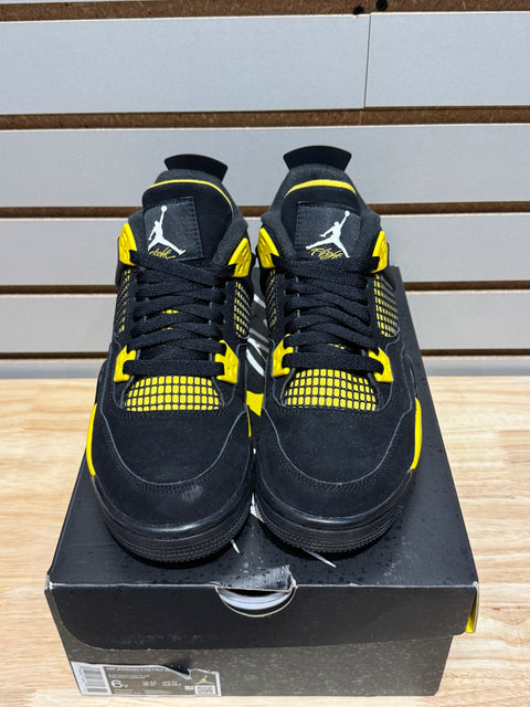 Jordan 4 Retro Thunder (2023) (GS) Sz 6Y