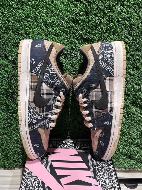Nike SB Dunk Low Travis Scott (Special Box) Sz 12M