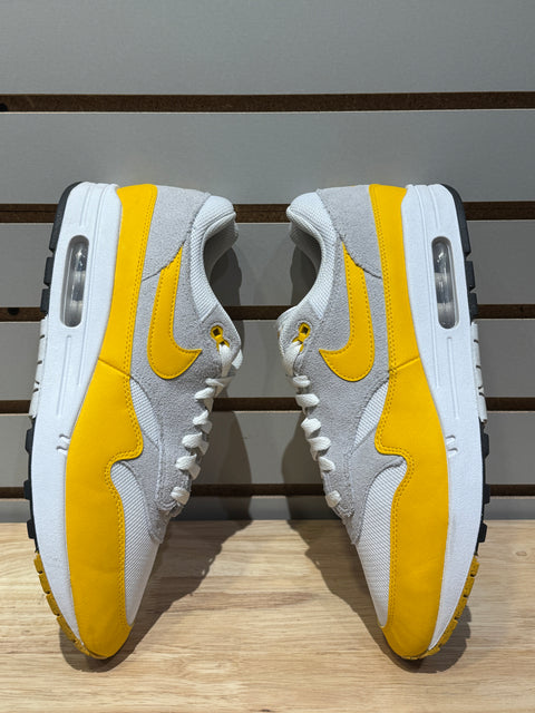 Nike Air Max 1 Essential University Gold Sz 11