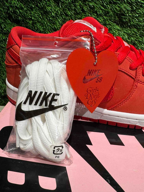 Nike SB Dunk Low Verdy Girls Don't Cry Bundle Sz 8
