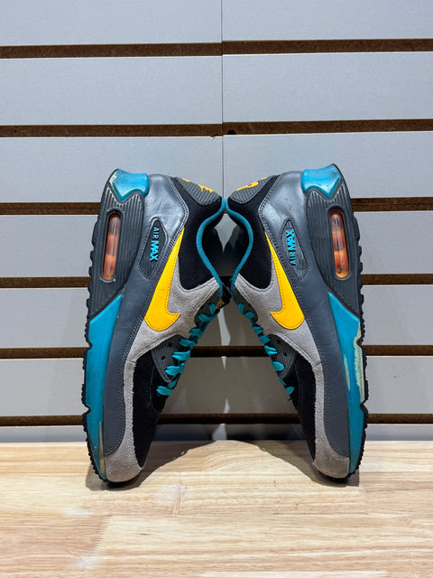 Nike Air Max 90 Winter Premium Sz 9.5