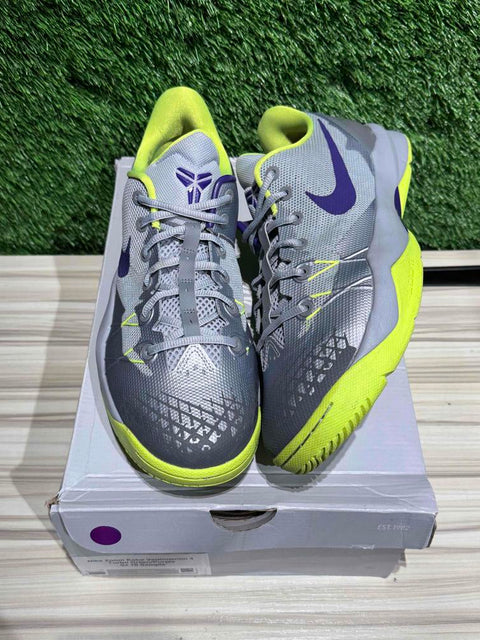 Nike Zoom Kobe Venomenon 4 Turbo Green/Purple Sz 10 Sample