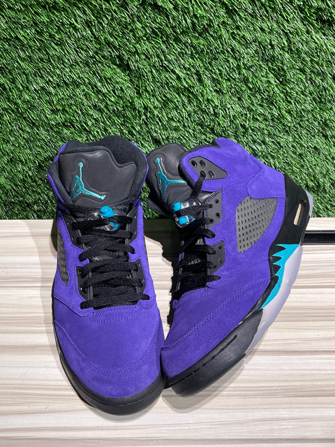 Jordan 5 Retro Alternate Grape