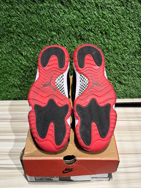 Jordan 11 Retro Playoffs Bred (2019) Sz 10.5M