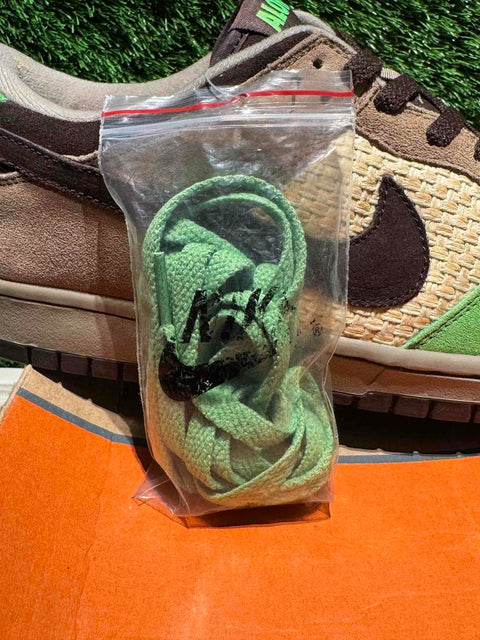 Nike Dunk Low KicksHawaii Aloha Sz 10.5M,