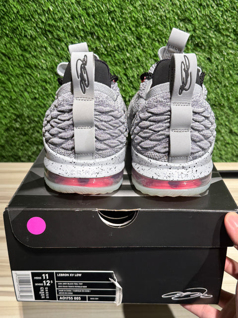 Nike LeBron 15 Low Melon Sz 11