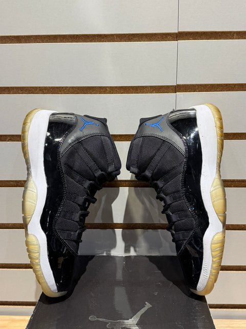 Jordan 11 Retro Space Jam (2009) (GS) Sz 6.5Y