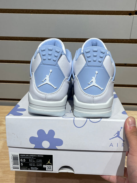 Jordan 4 Retro Forget Me Not (Women's) Sz 6.5W/5M