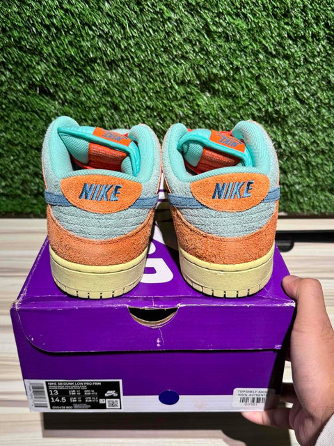 Nike SB Dunk Low Orange Emerald Rise Sz 13M