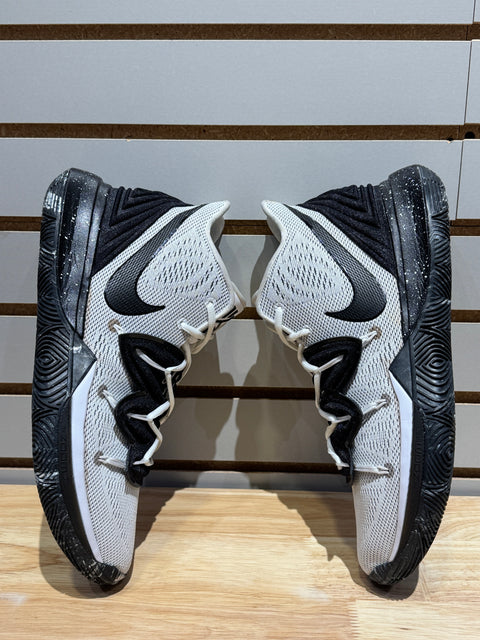 Nike Kyrie 5 Cookies & Cream Sz 11