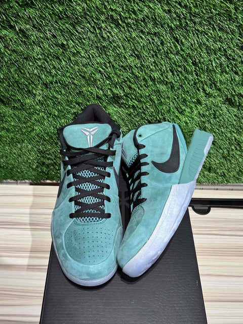 Nike Kobe 4 Protro Girl Dad Sz 12M..