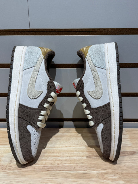 Jordan 1 Retro Low OG Year of the Rabbit Sz 4