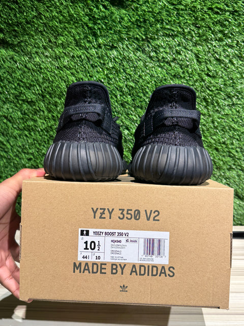 adidas Yeezy Boost 350 V2 Onyx Sz 10.5