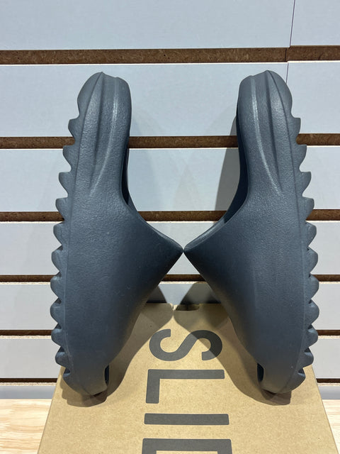 adidas Yeezy Slide Onyx Sz 7